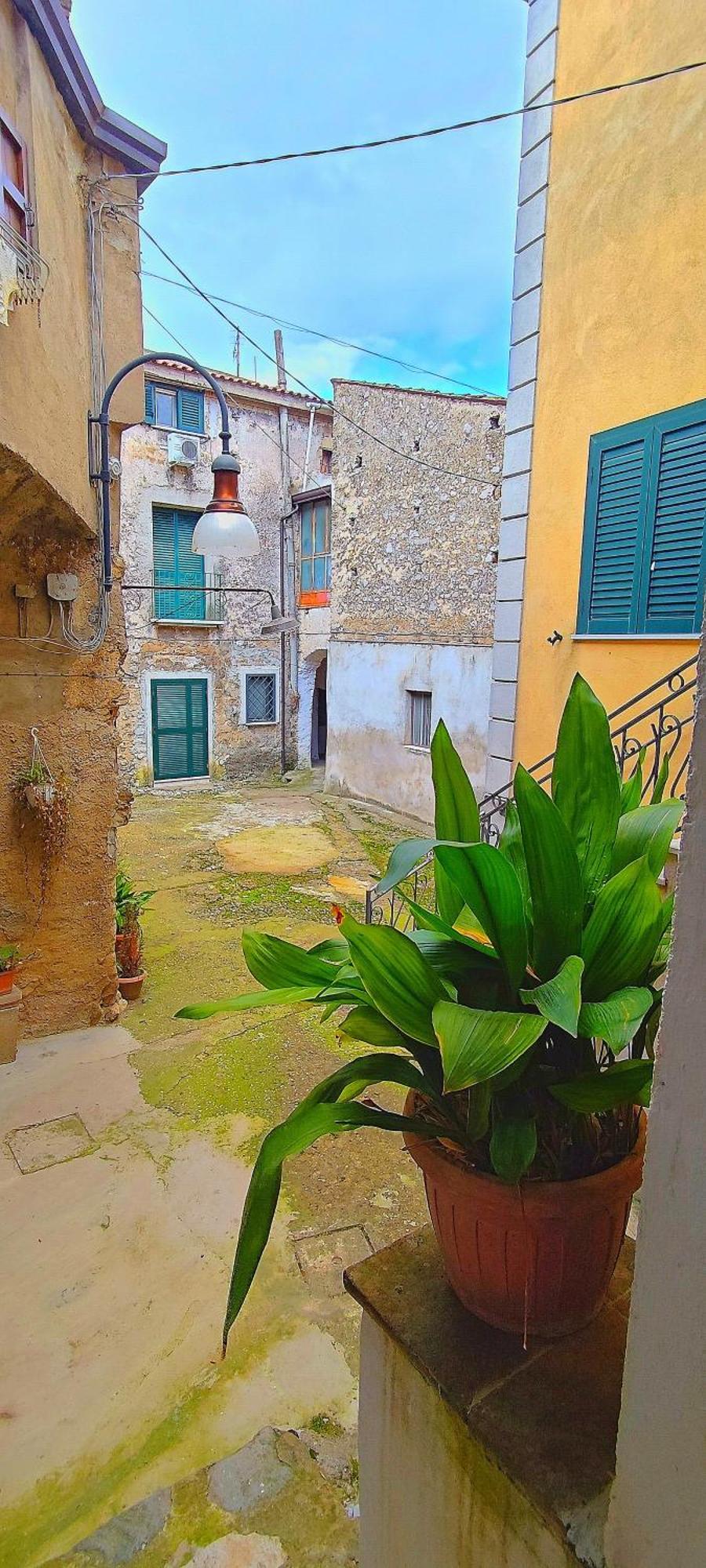 Palazzo Riccardi Lejlighedshotel Solopaca Eksteriør billede