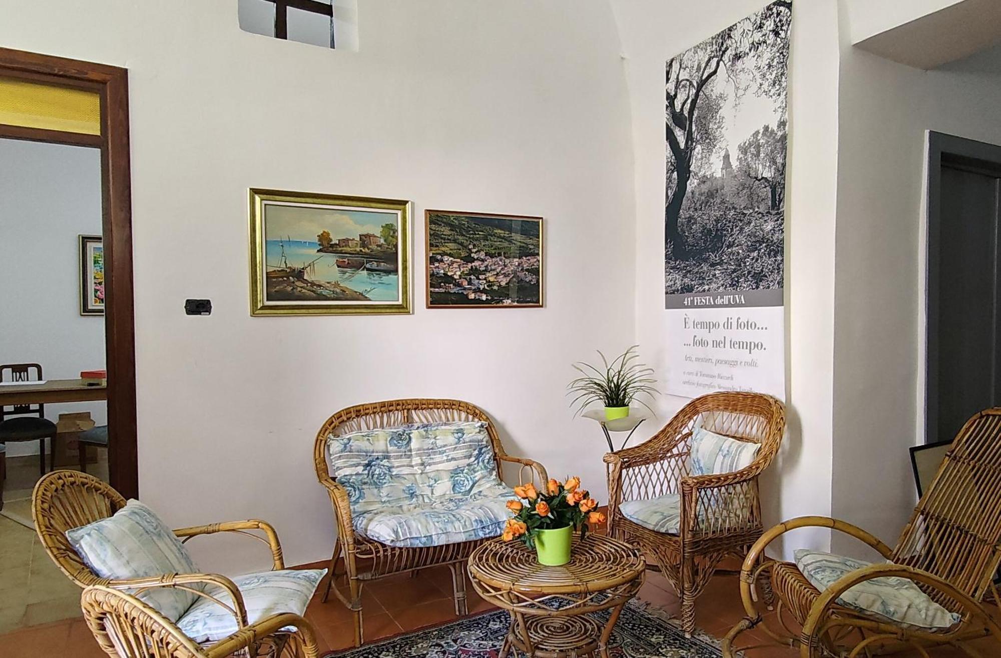 Palazzo Riccardi Lejlighedshotel Solopaca Eksteriør billede